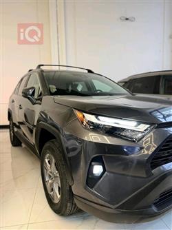 تۆیۆتا ڕاڤ 4